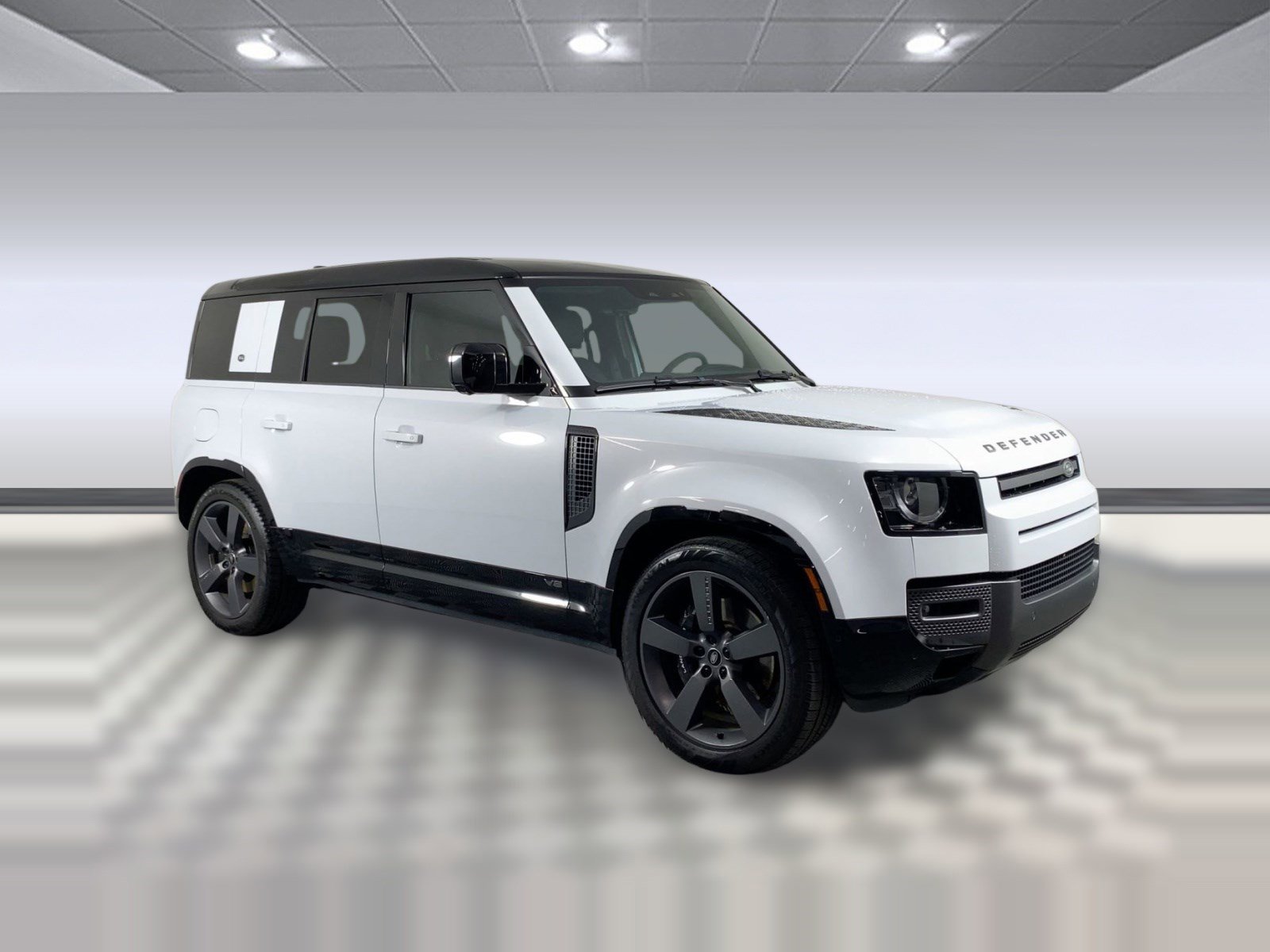 Used 2023 Land Rover Defender 110 V8 image 6
