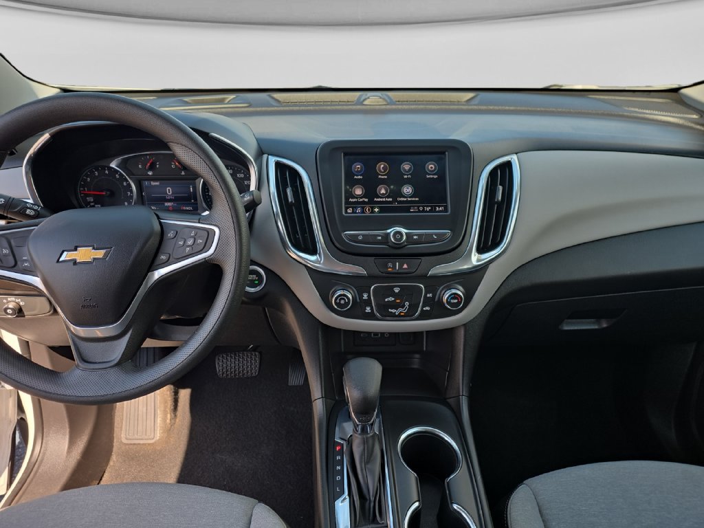 Used 2023 Chevrolet Equinox LS AWD/4WD image 15