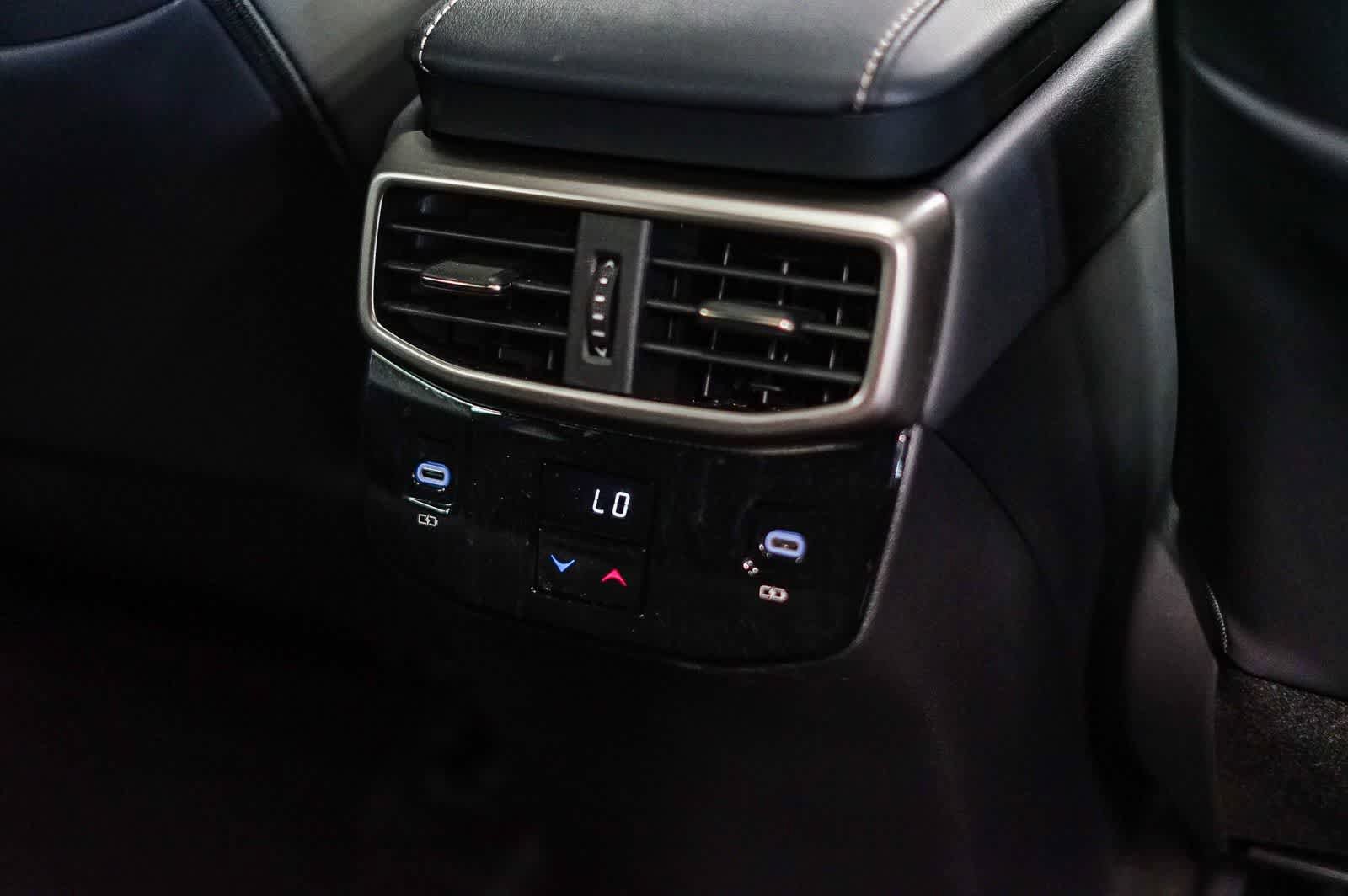 Used 2024 Lexus RX 350 Premium w/ Accessory Package (Z1) FWD image 18