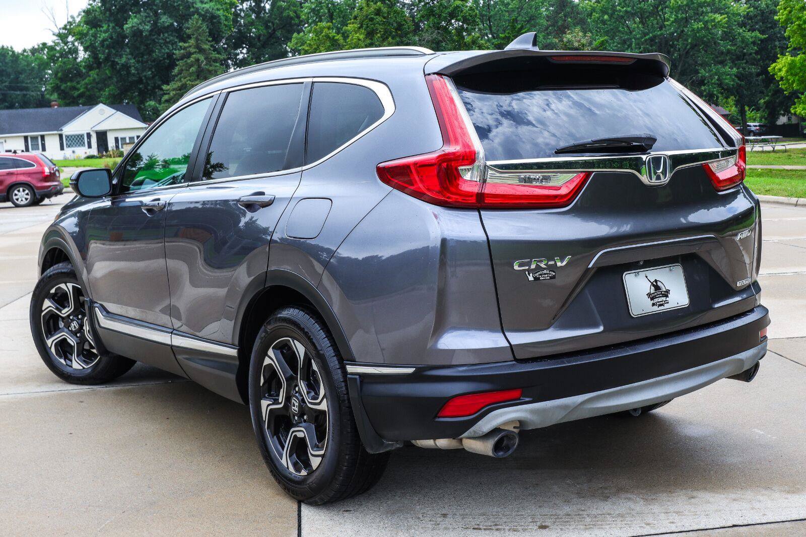 Used 2017 Honda CR-V Touring image 20