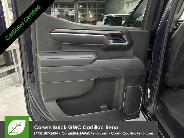 Certified 2025 GMC Sierra 1500 SLT AWD/4WD image 32