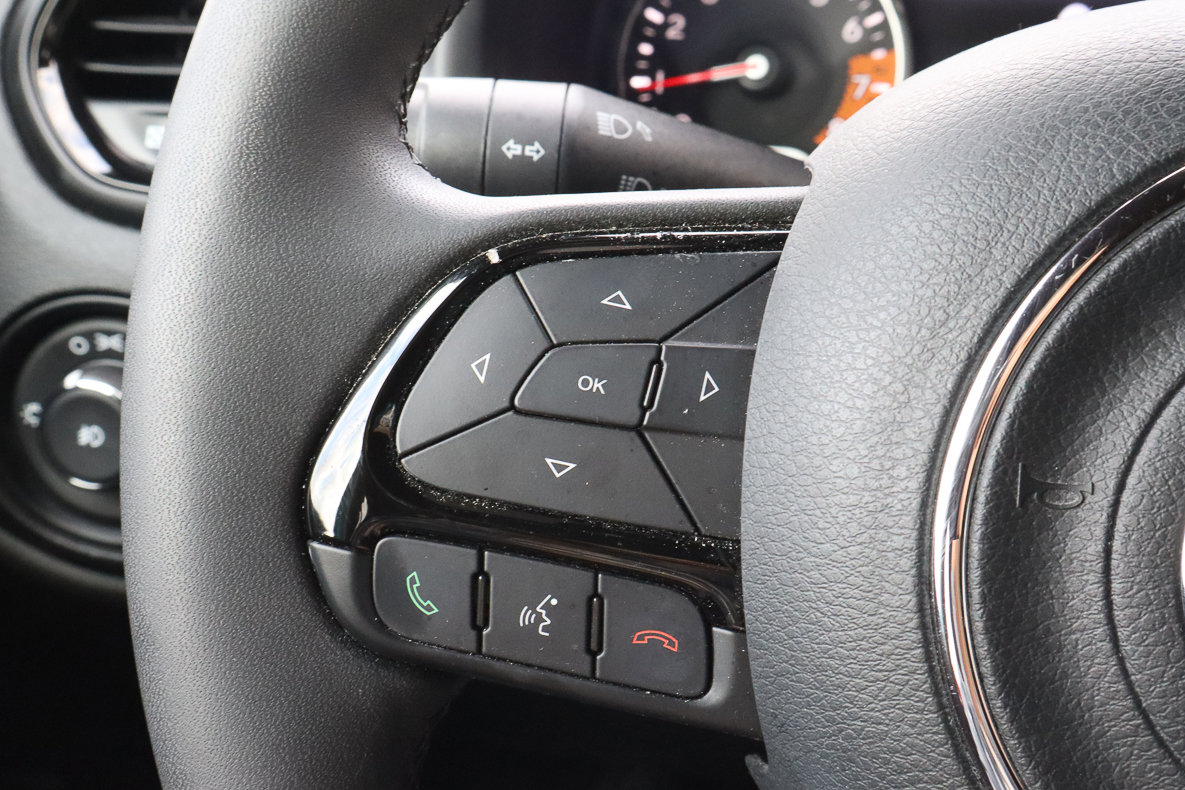 Used 2022 Jeep Renegade Altitude image 27