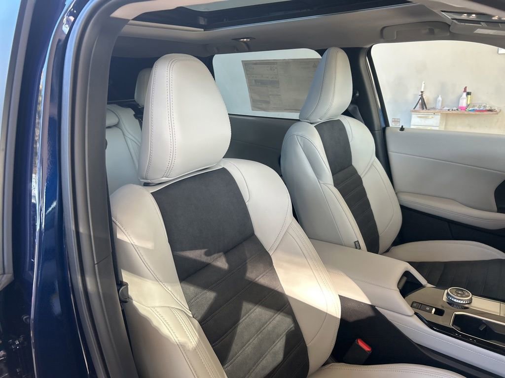 New 2026 Mitsubishi Outlander SE image 21