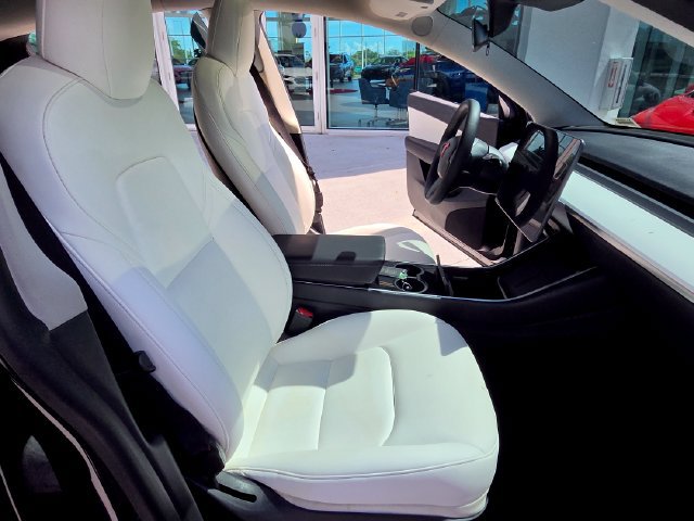 Used 2020 Tesla Model Y Long Range AWD/4WD image 25