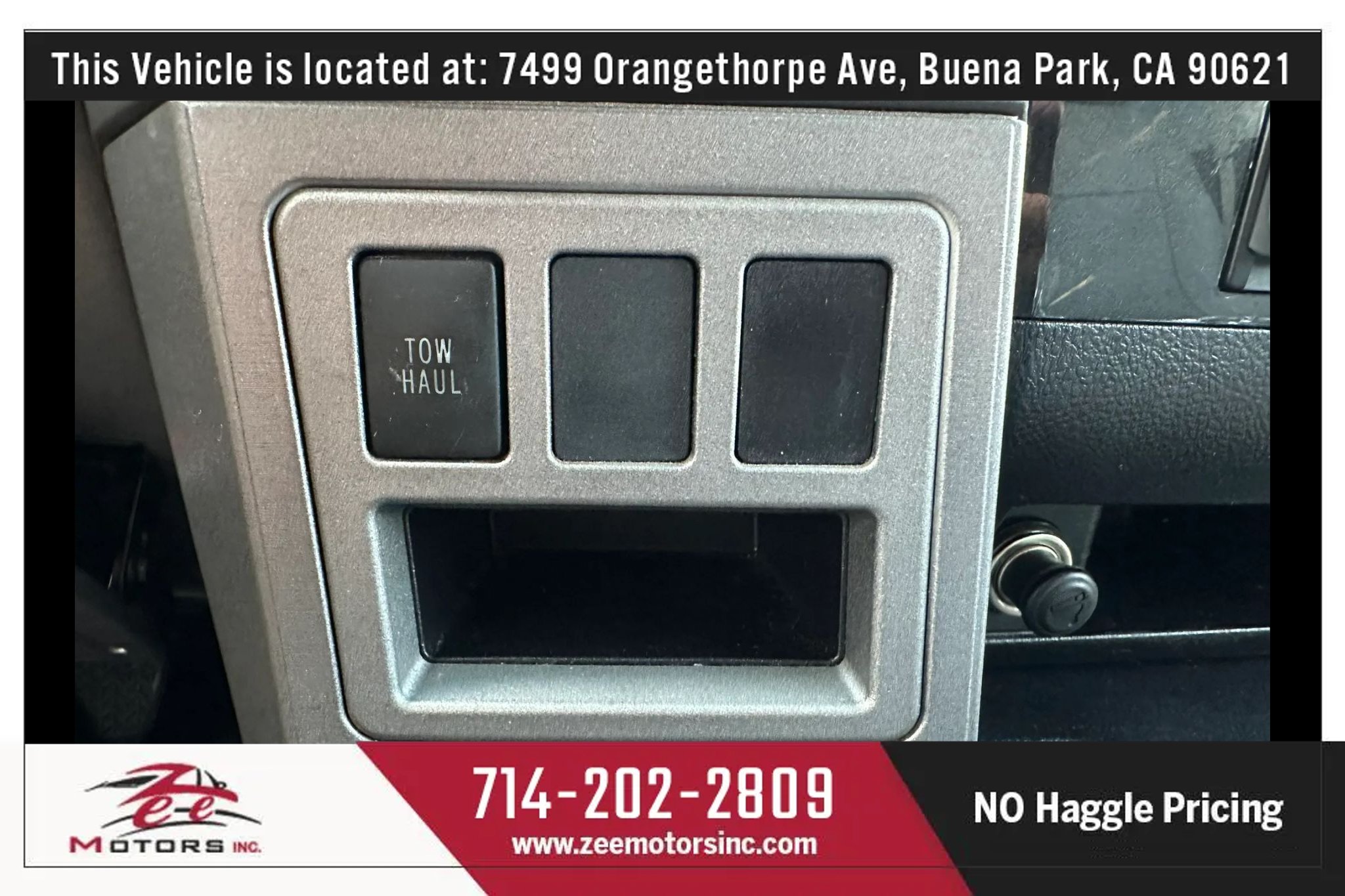 Used 2015 Toyota Sequoia SR5 w/ Premium Package RWD image 27