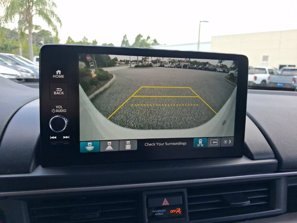 Used 2023 Honda Pilot EX-L image 27