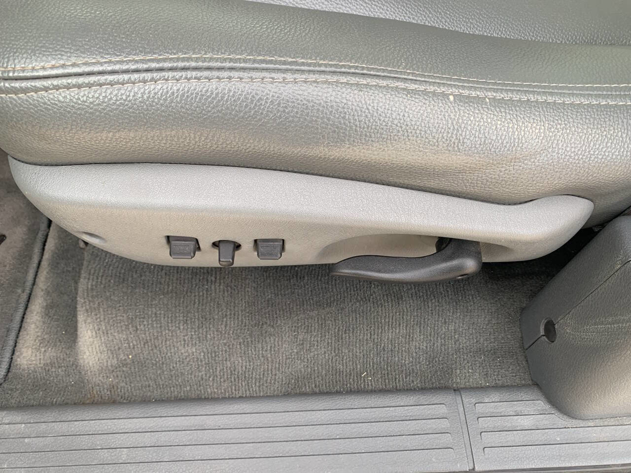 Used 2007 Dodge Dakota Laramie w/ Popular Equipment Group image 14