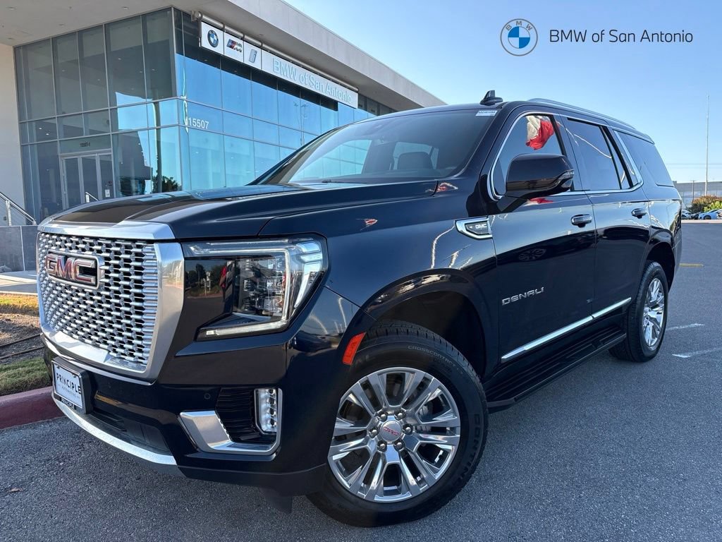 Used 2022 GMC Yukon Denali AWD/4WD image 1
