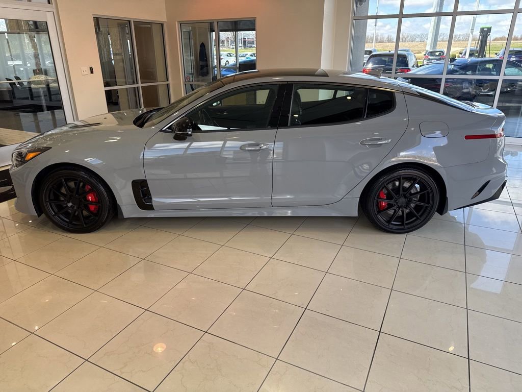 Used 2023 Kia Stinger GT-Line w/ Sun & Sound Package image 15