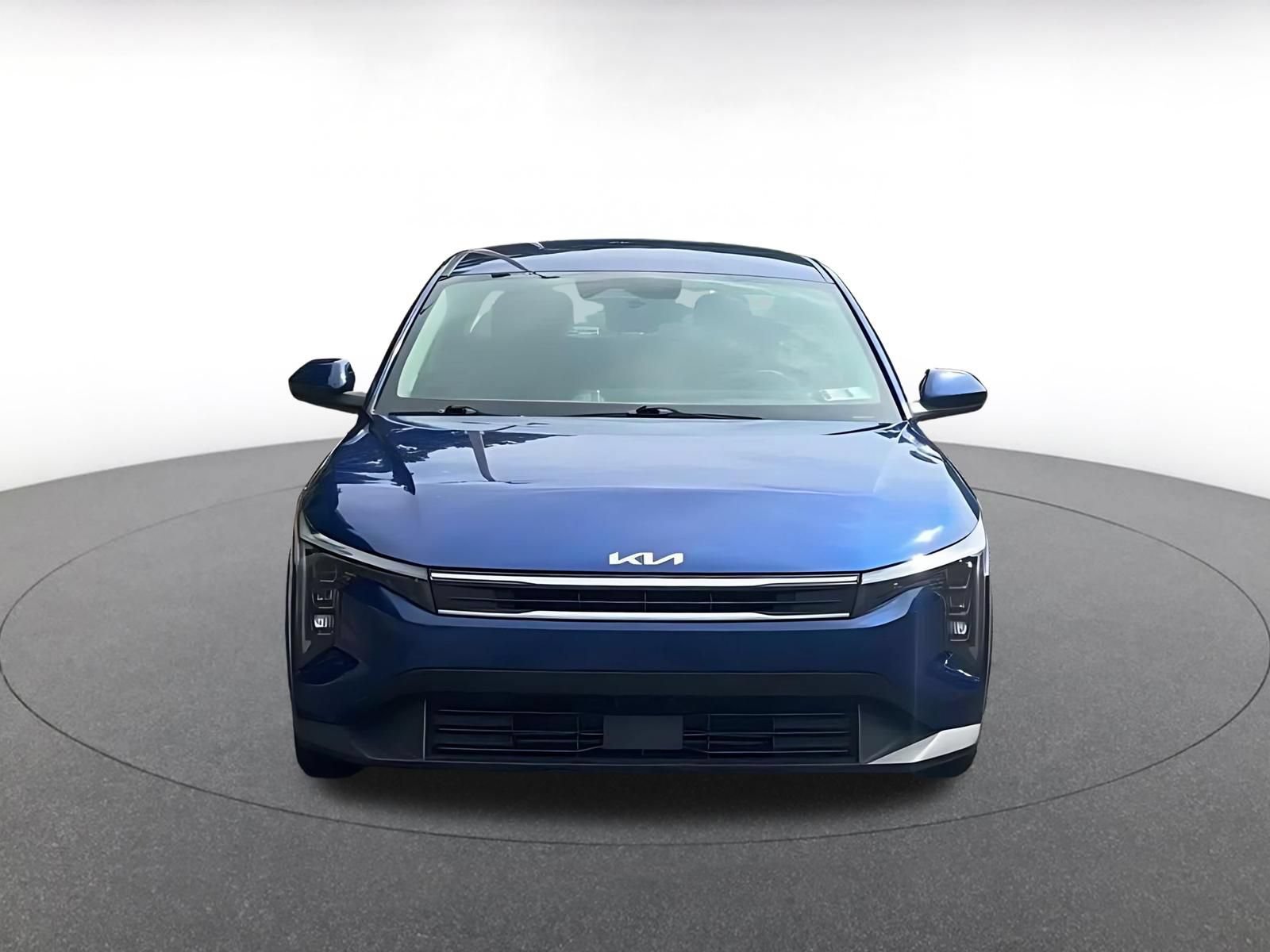 Used 2025 Kia K4 FWD image 4