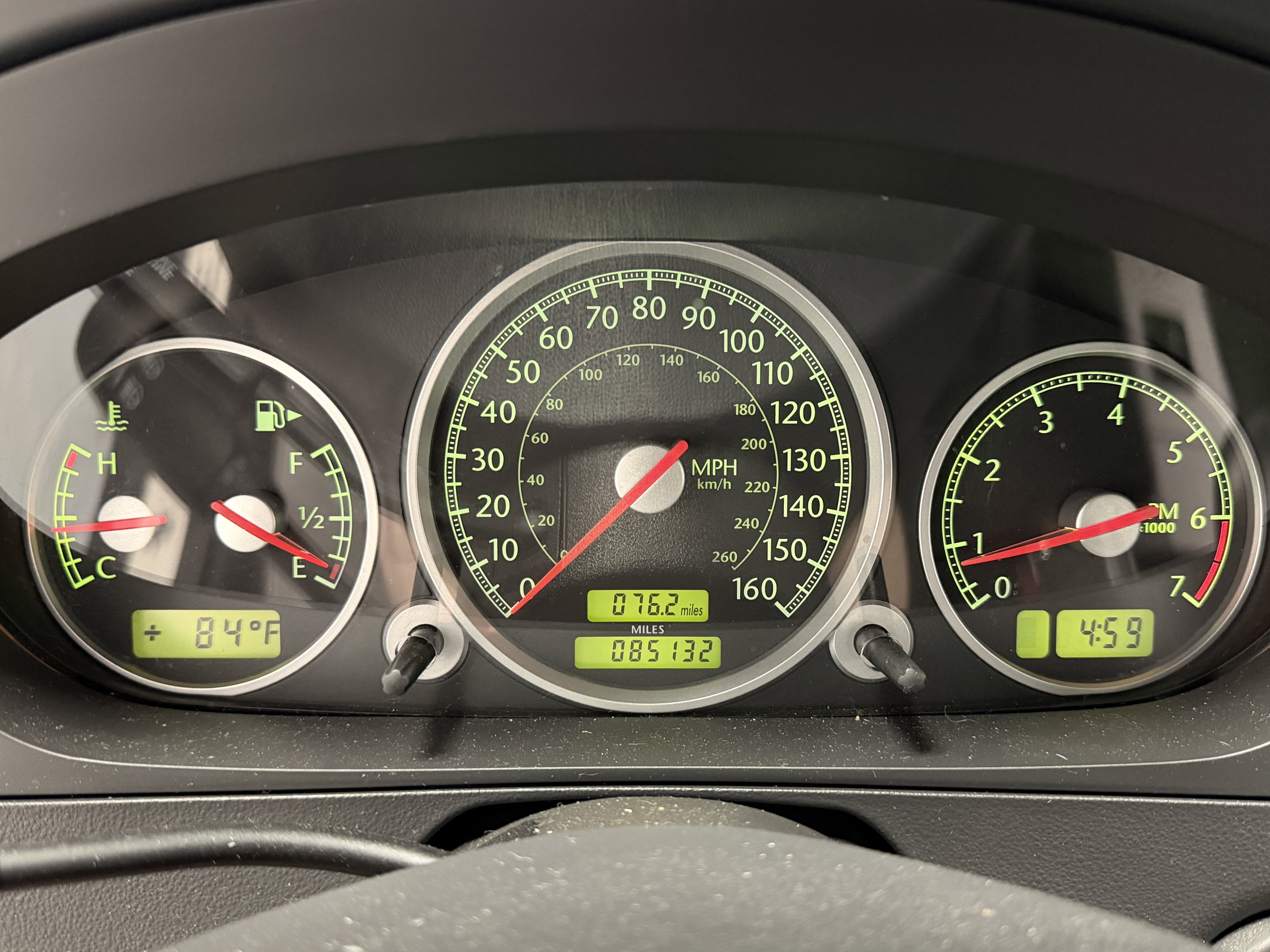 Used 2007 Chrysler Crossfire Coupe image 13