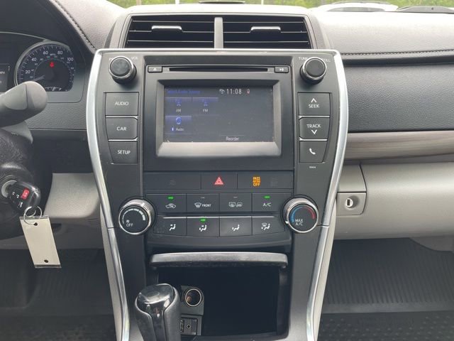 Used 2017 Toyota Camry LE FWD image 20