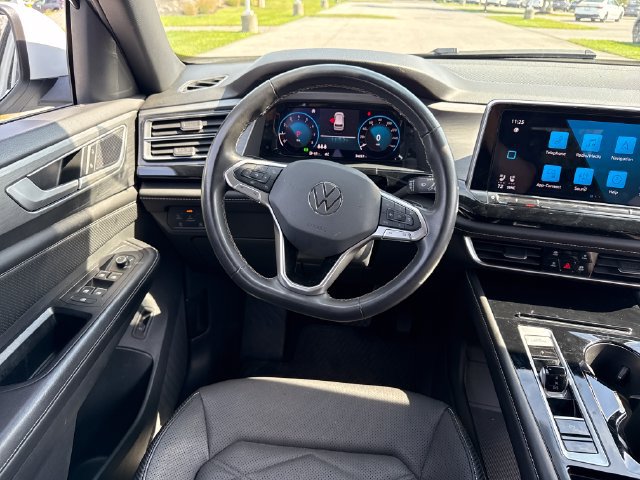 Used 2024 Volkswagen Atlas Cross Sport SE AWD/4WD image 21
