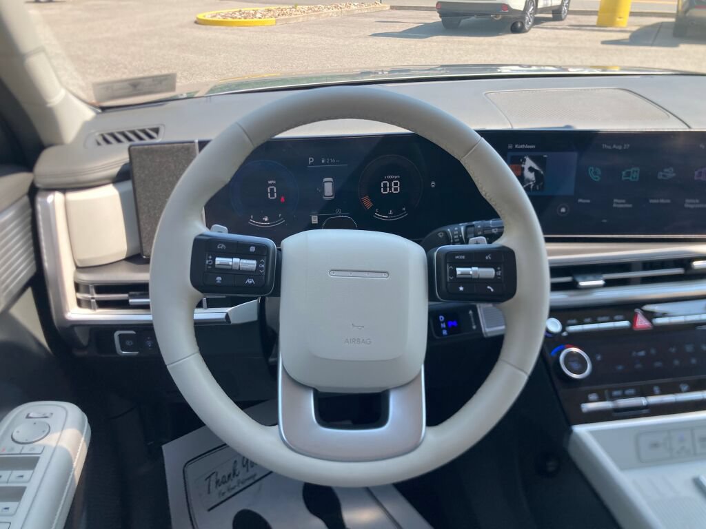 Used 2024 Hyundai Santa Fe SEL FWD image 23