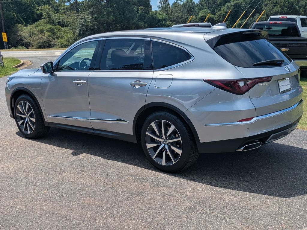 Used 2026 Acura MDX w/ Technology Package FWD image 4