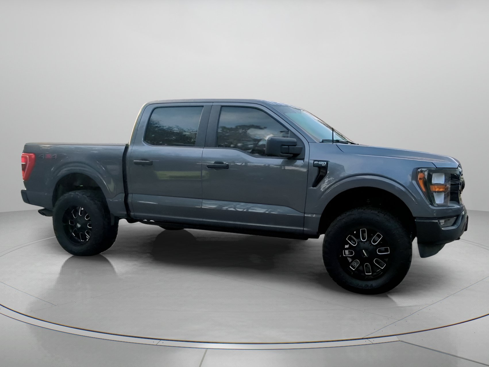 Used 2023 Ford F150 XLT w/ Bed Utility Package AWD/4WD image 35