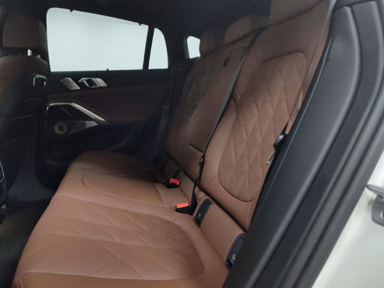 New 2026 BMW X6 M60i image 22