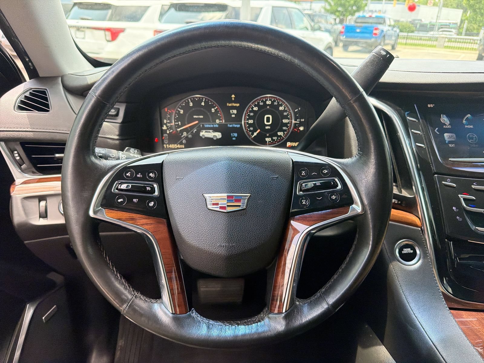 Used 2015 Cadillac Escalade Premium AWD/4WD image 28