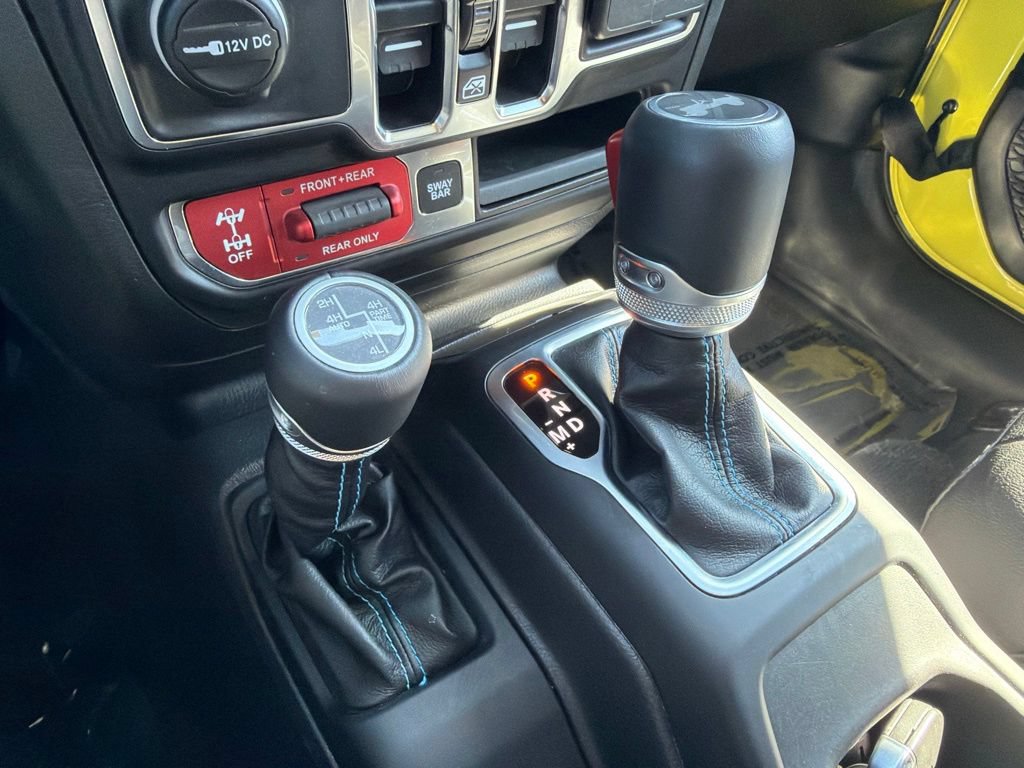 Used 2023 Jeep Wrangler Unlimited Rubicon 4xe w/ Cold Weather Group AWD/4WD image 31