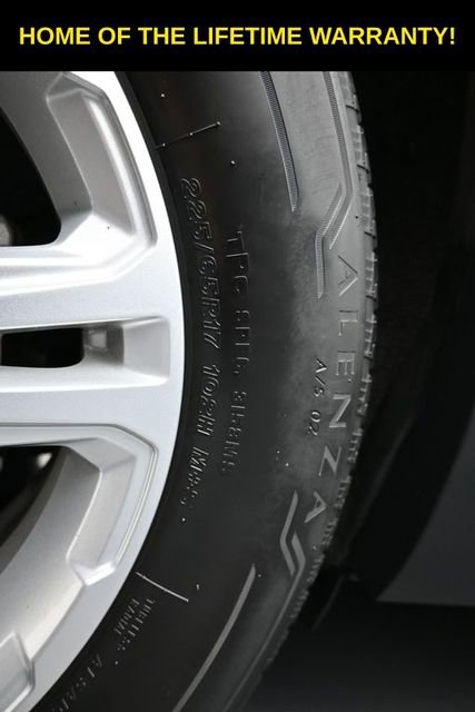 Used 2021 GMC Terrain SLE w/ Driver Convenience Package image 46