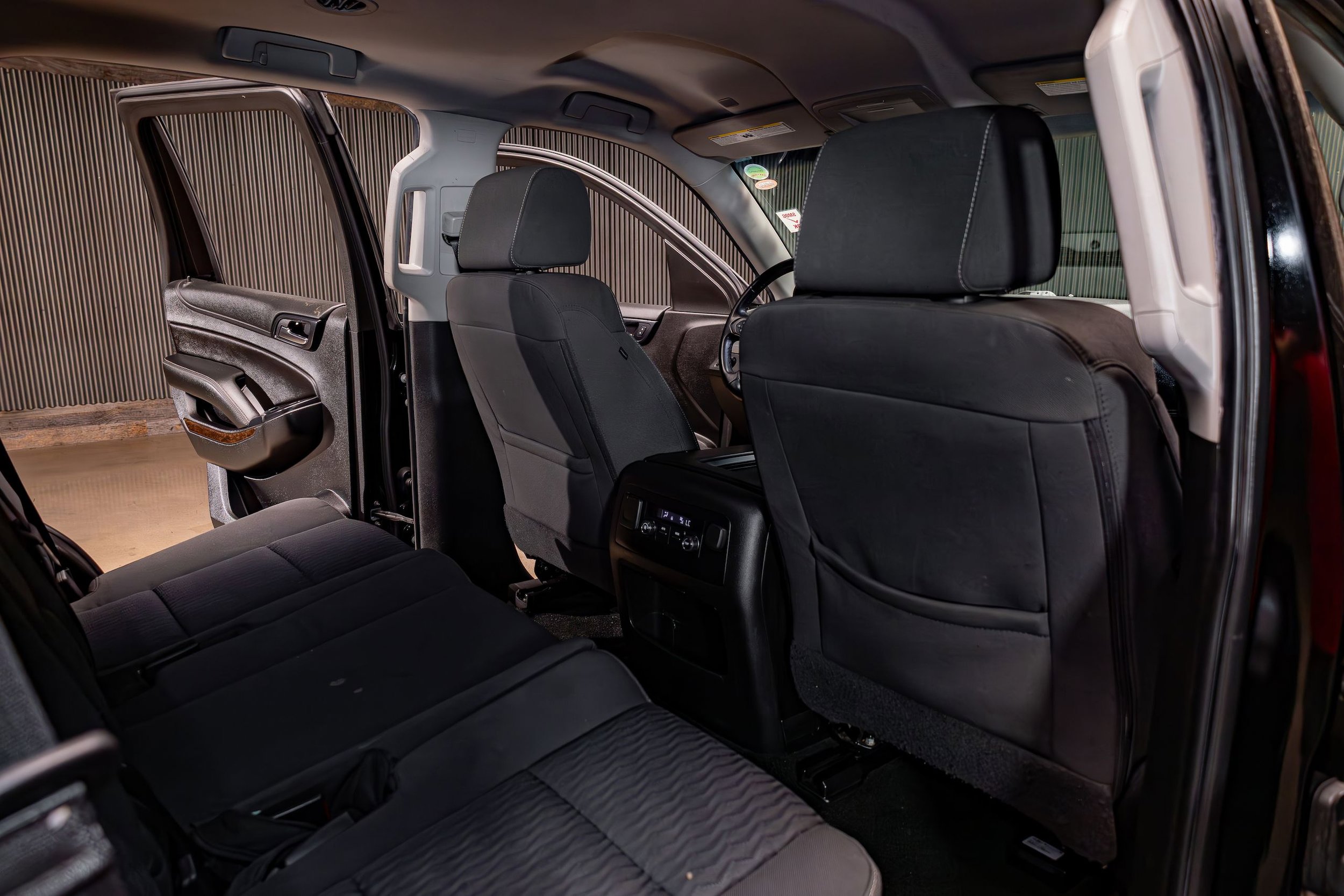 Used 2018 Chevrolet Tahoe LS RWD image 24