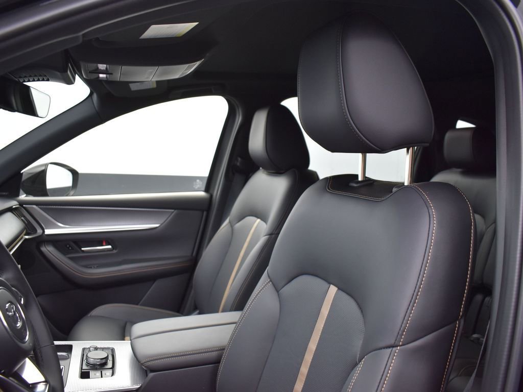 New 2026 MAZDA CX-70 3.3 Turbo w/ Premium Plus Pkg image 12