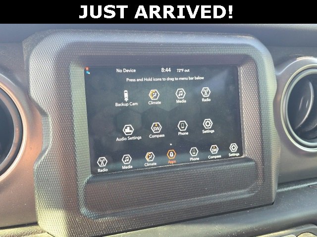 Used 2023 Jeep Wrangler Sport image 17