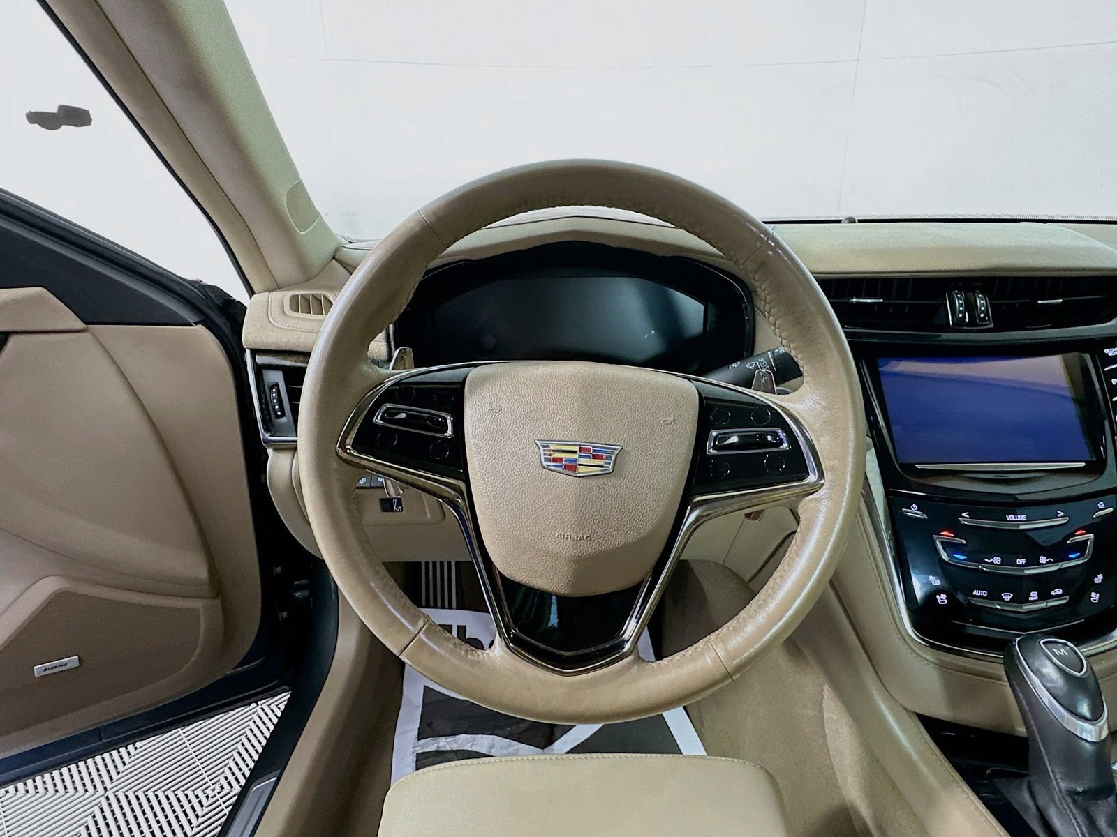 Used 2015 Cadillac CTS Premium RWD image 11