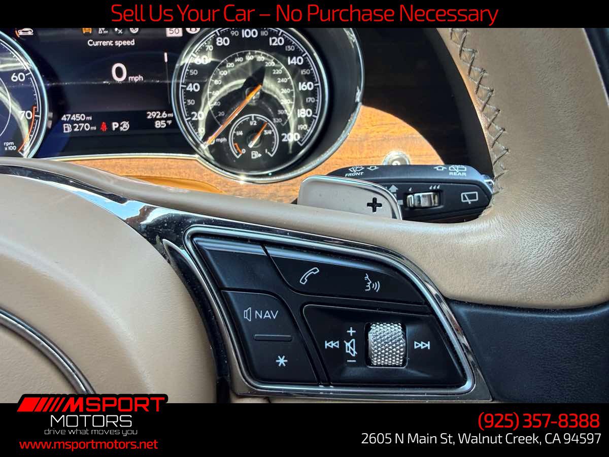 Used 2019 Bentley Bentayga AWD/4WD image 21