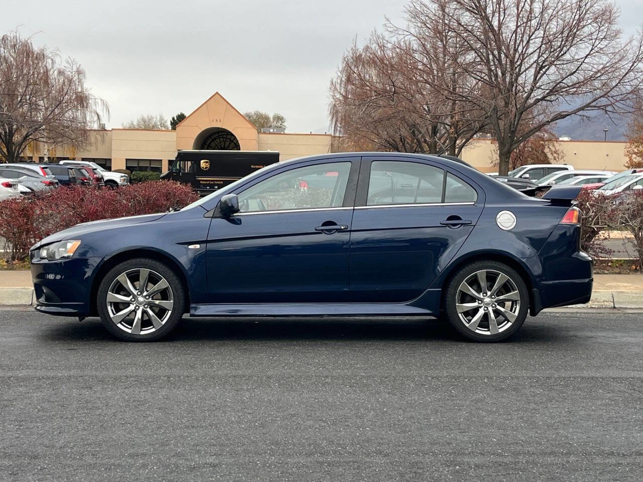 Used 2014 Mitsubishi Lancer Ralliart image 2