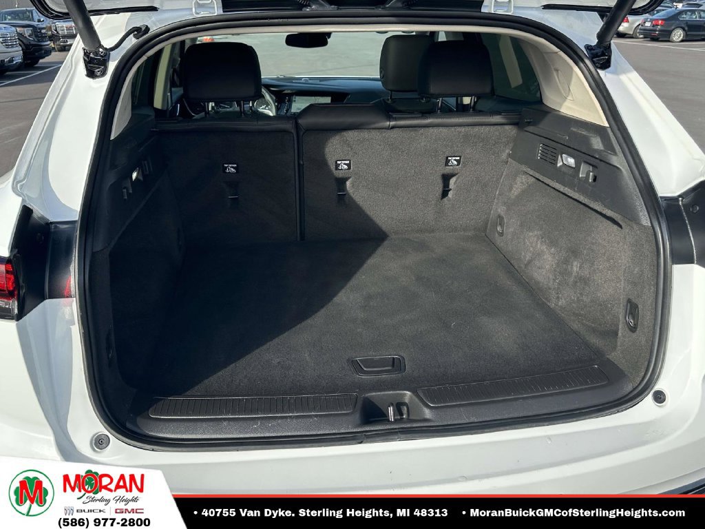 Certified 2023 Buick Envision Essence w/ Technology Package I AWD/4WD image 11