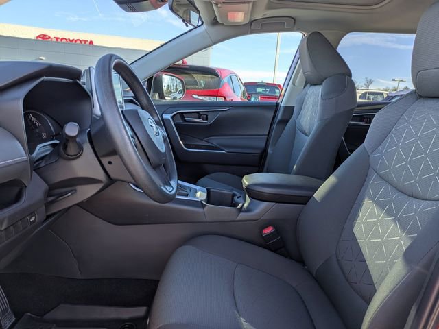 Used 2019 Toyota RAV4 XLE image 22