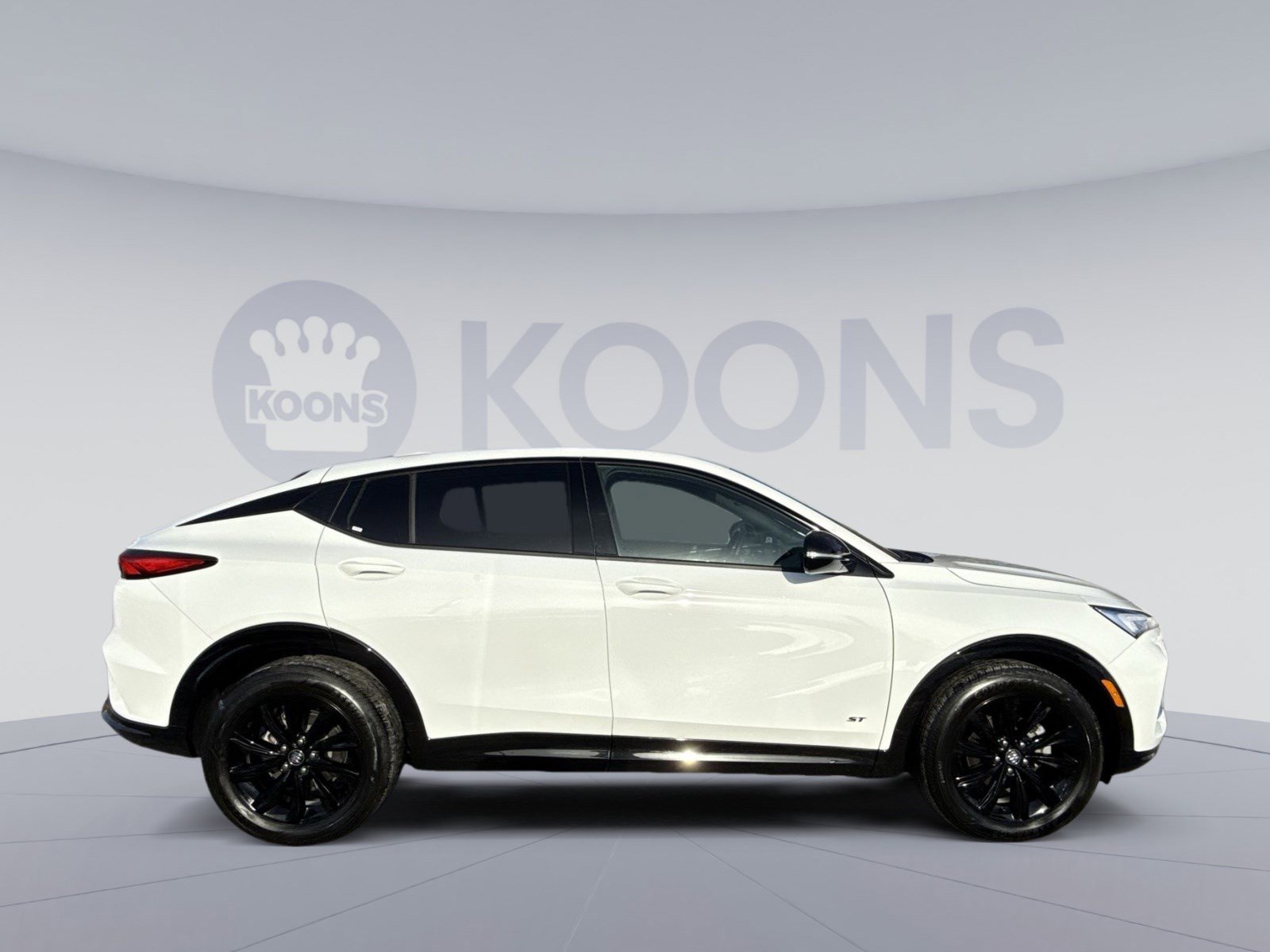 Used 2025 Buick Envista Sport Touring image 8