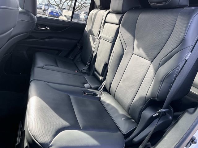Certified 2024 Lexus LX 600 4WD w/ Appearance Package image 22