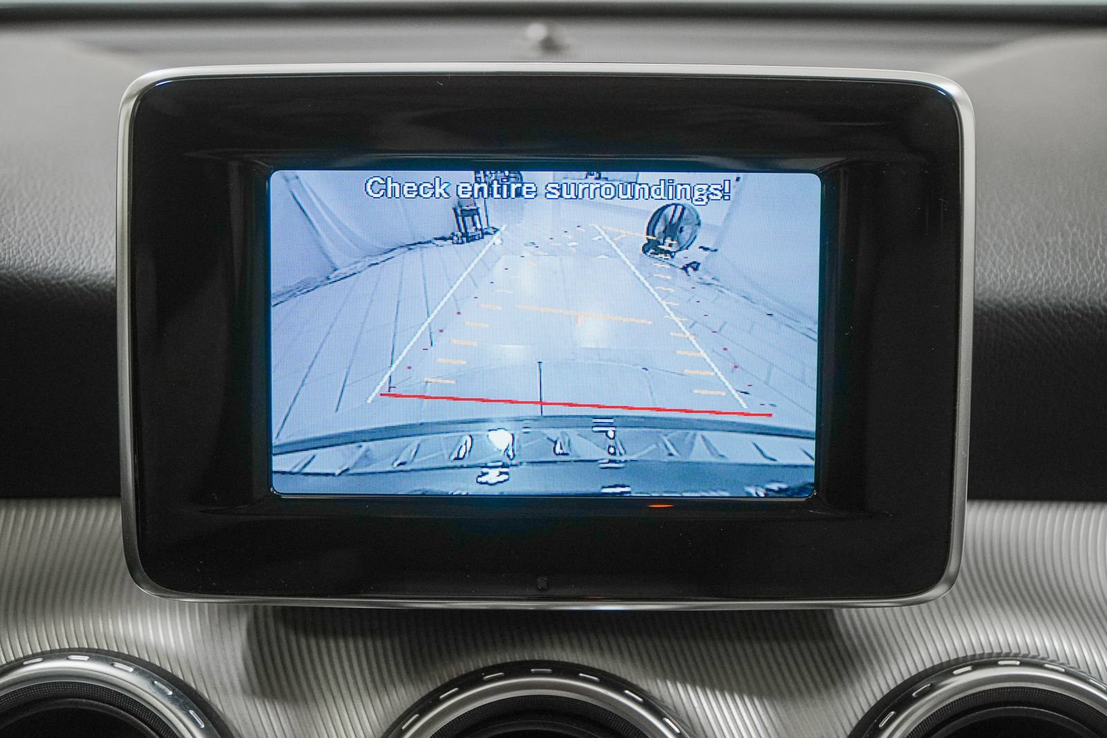 Used 2015 Mercedes-Benz GLA 250 4MATIC image 30