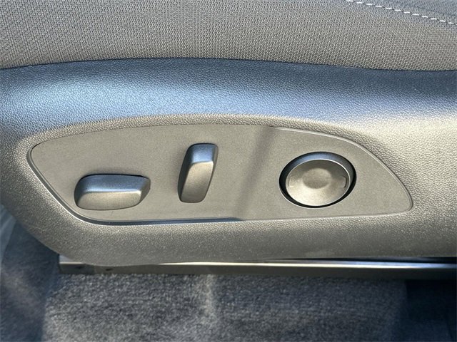 New 2025 GMC Acadia Elevation image 21