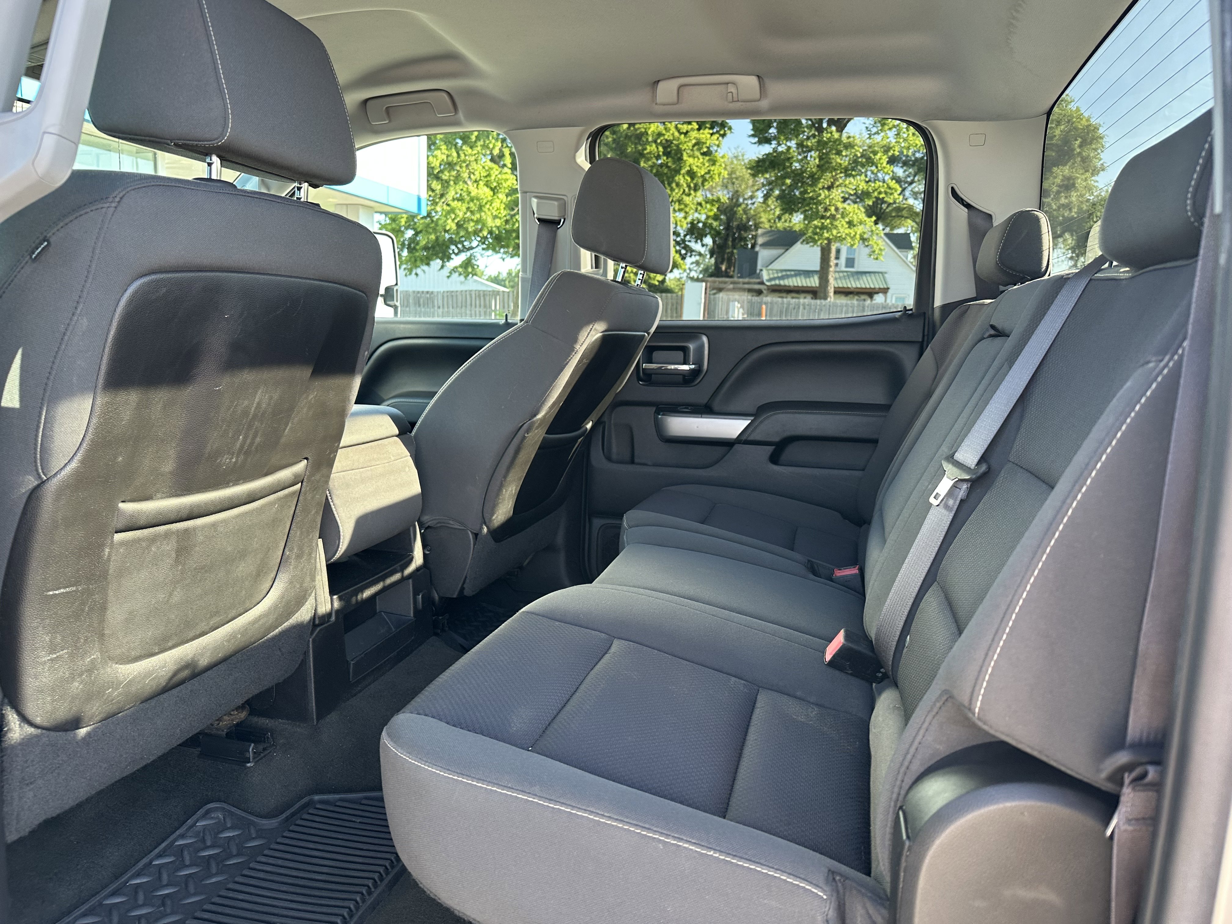 Used 2015 Chevrolet Silverado 2500 LT w/ LT Convenience Package AWD/4WD image 17