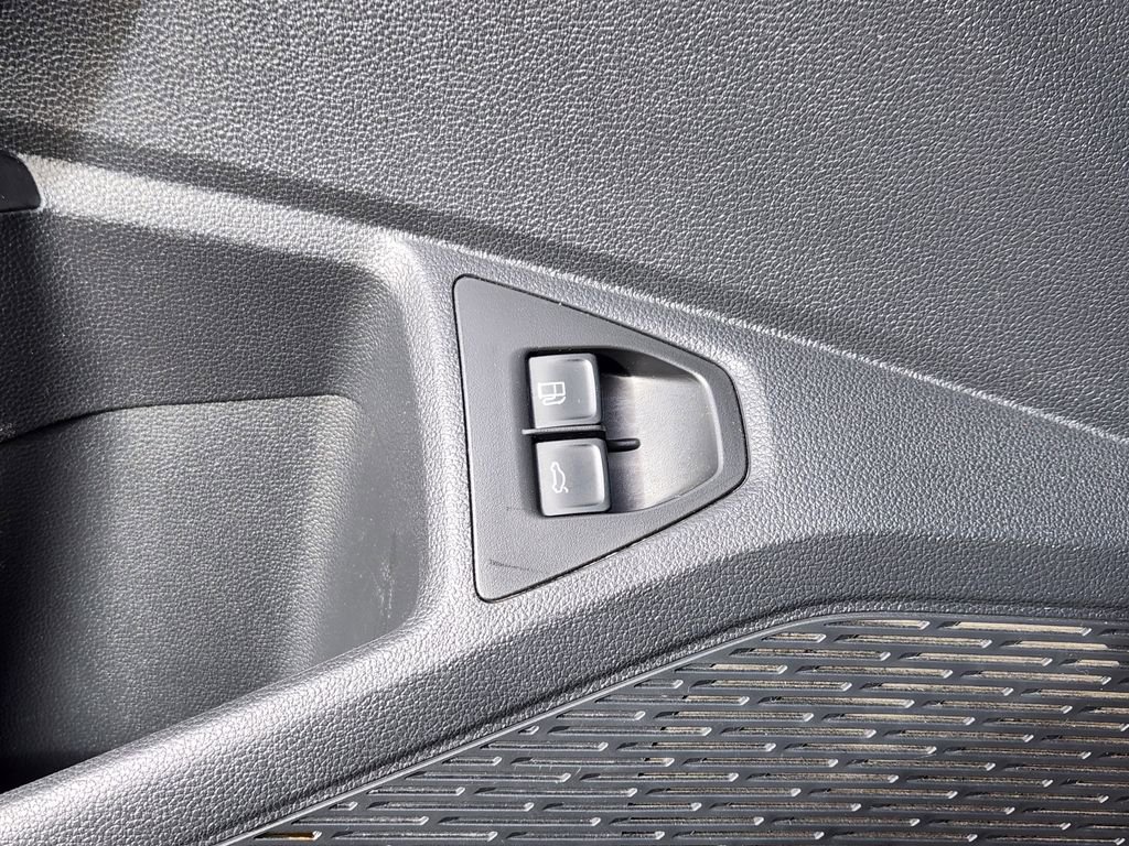 Used 2024 Volkswagen Jetta SE image 5