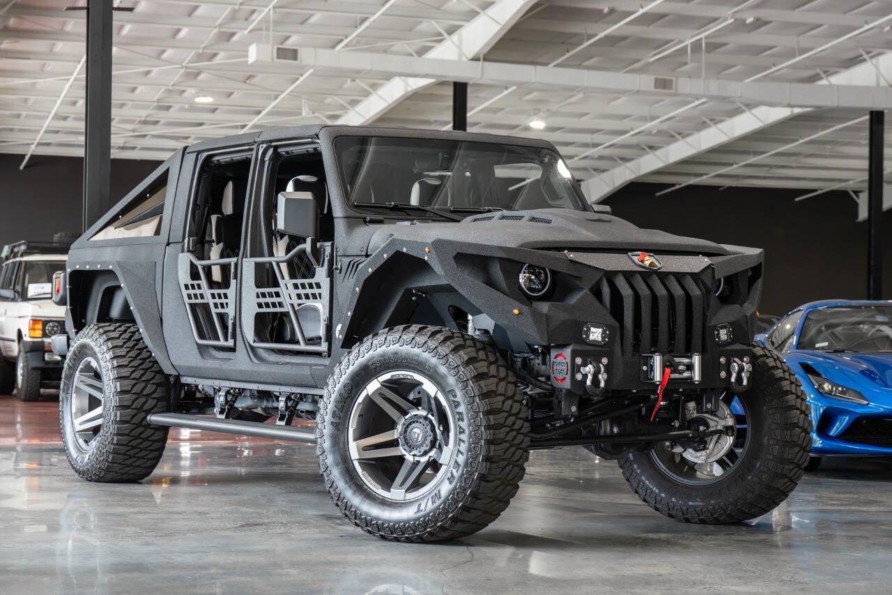 Used 2023 Jeep Gladiator Sport AWD/4WD image 5