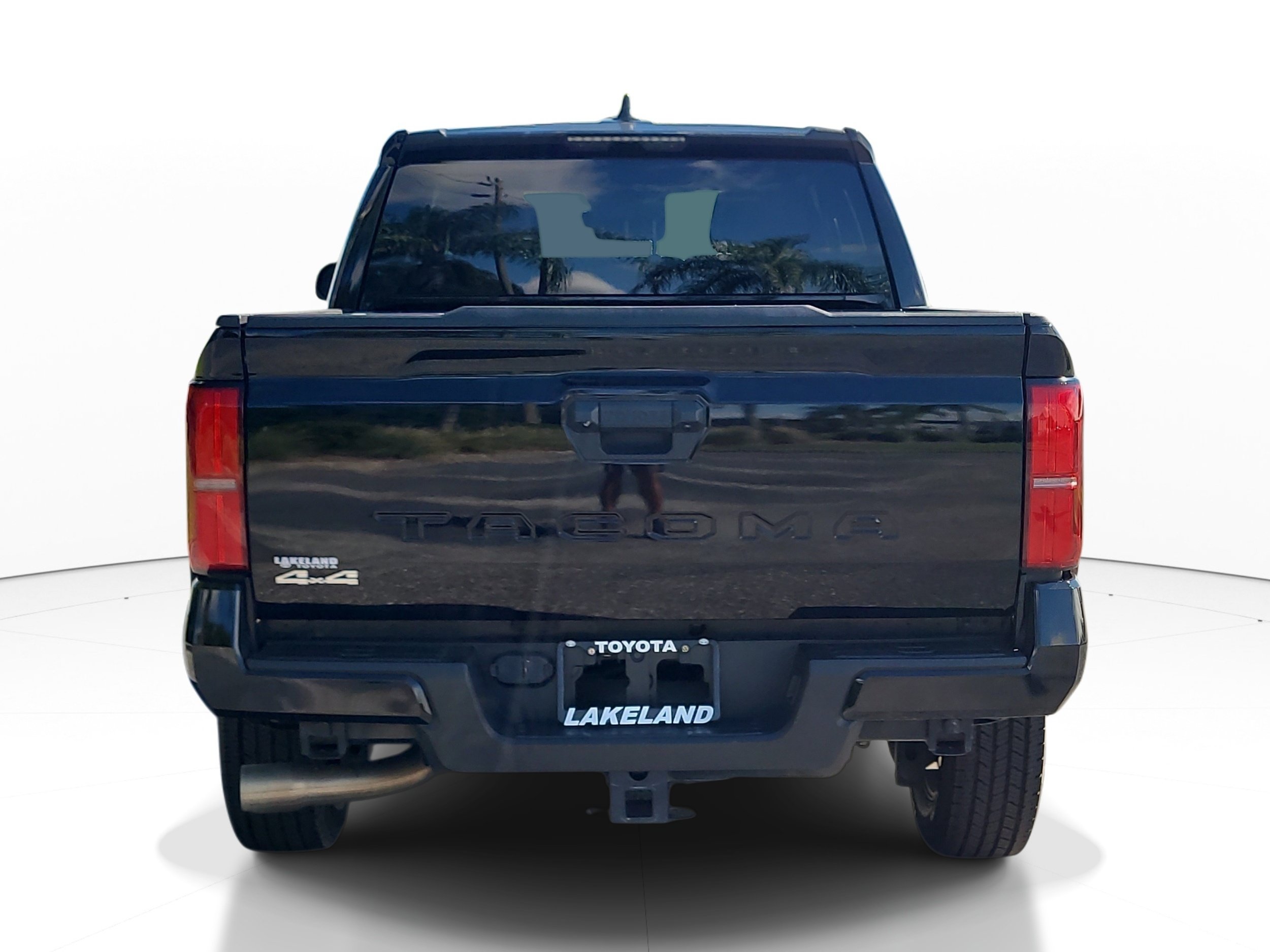 Certified 2024 Toyota Tacoma SR5 AWD/4WD image 6
