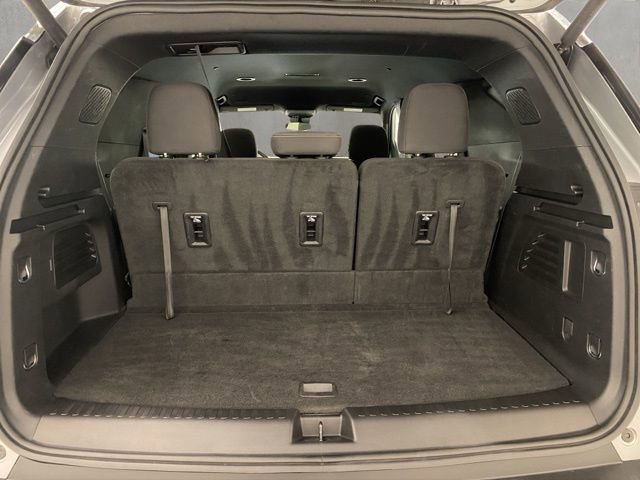 Used 2024 Chevrolet Traverse LT image 25