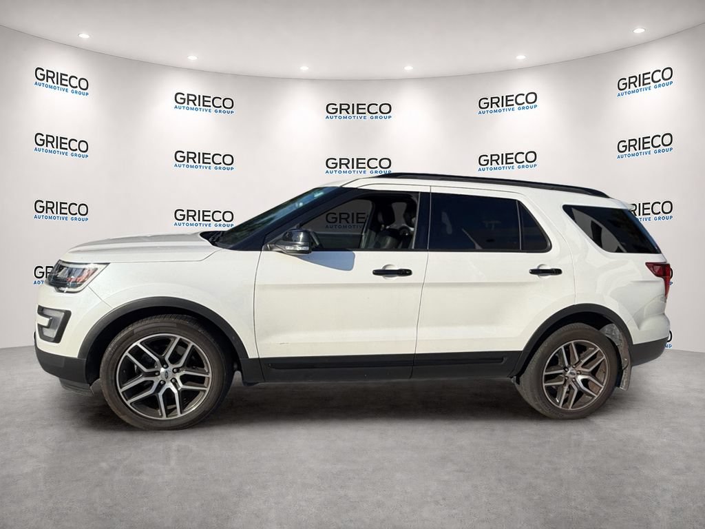 Used 2017 Ford Explorer Sport w/ Equipment Group 401A AWD/4WD image 4