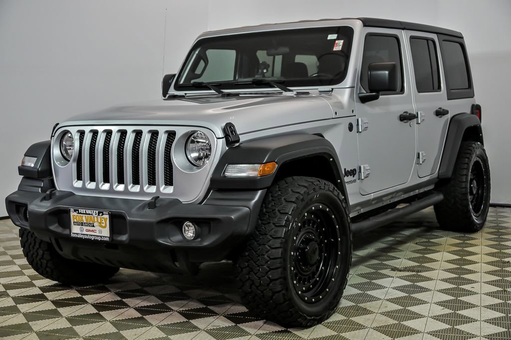 Used 2022 Jeep Wrangler Unlimited Sport image 4