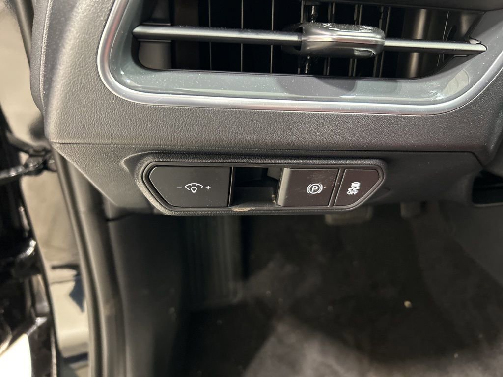 New 2026 Kia K4 GT-Line image 13