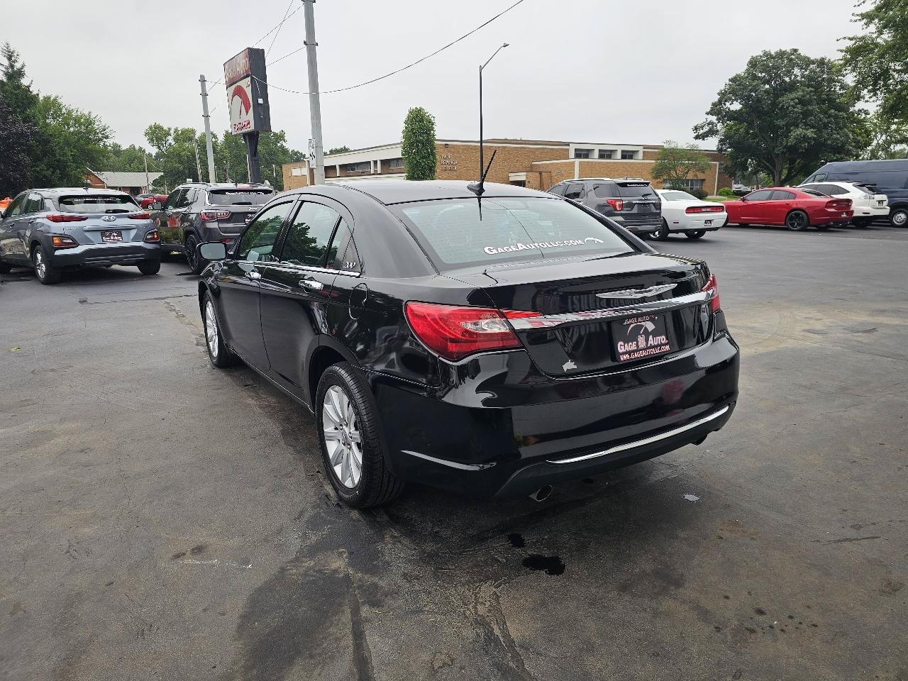 Used 2014 Chrysler 200 Limited FWD image 8