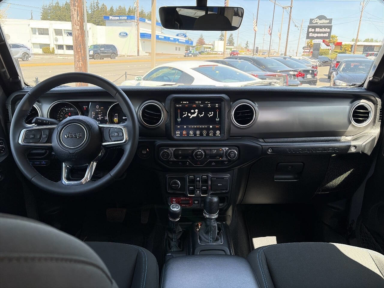 Used 2023 Jeep Wrangler Unlimited Rubicon 4xe AWD/4WD image 30
