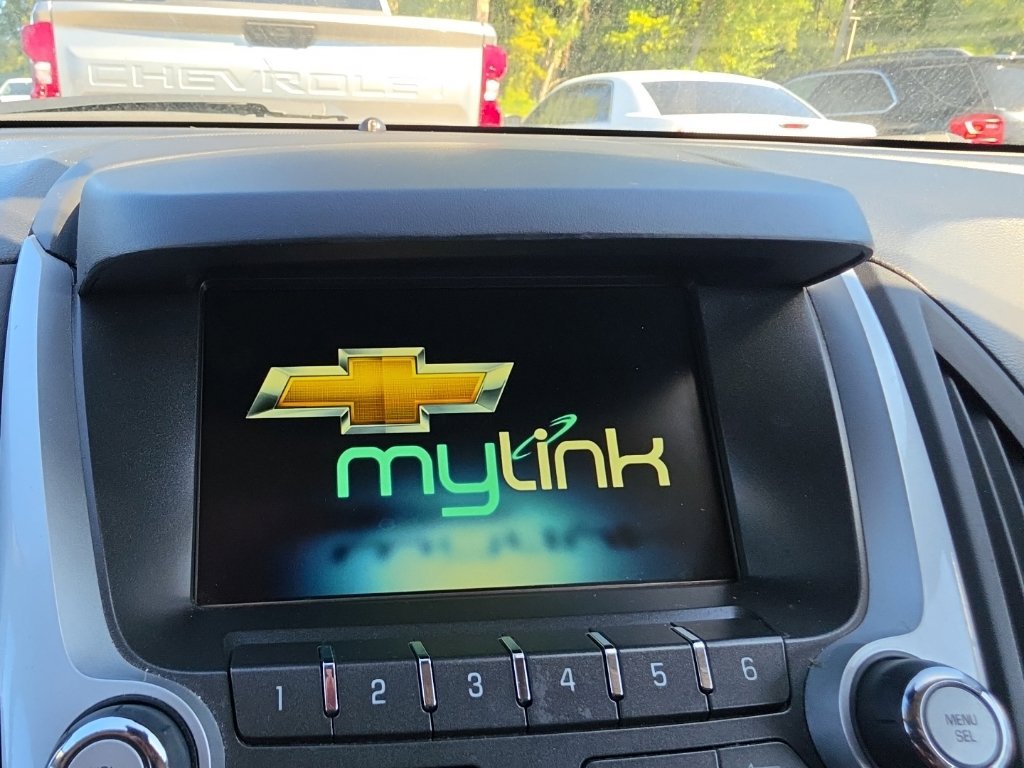 Used 2015 Chevrolet Equinox LT w/ Driver Convenience Package FWD image 5