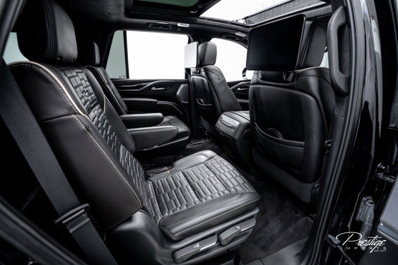 Used 2023 Cadillac Escalade V AWD/4WD image 51