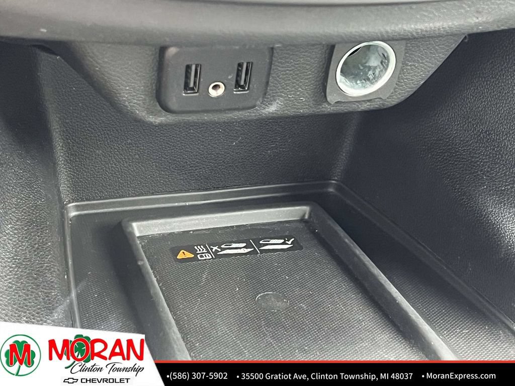 Certified 2023 Chevrolet Traverse LT FWD image 23