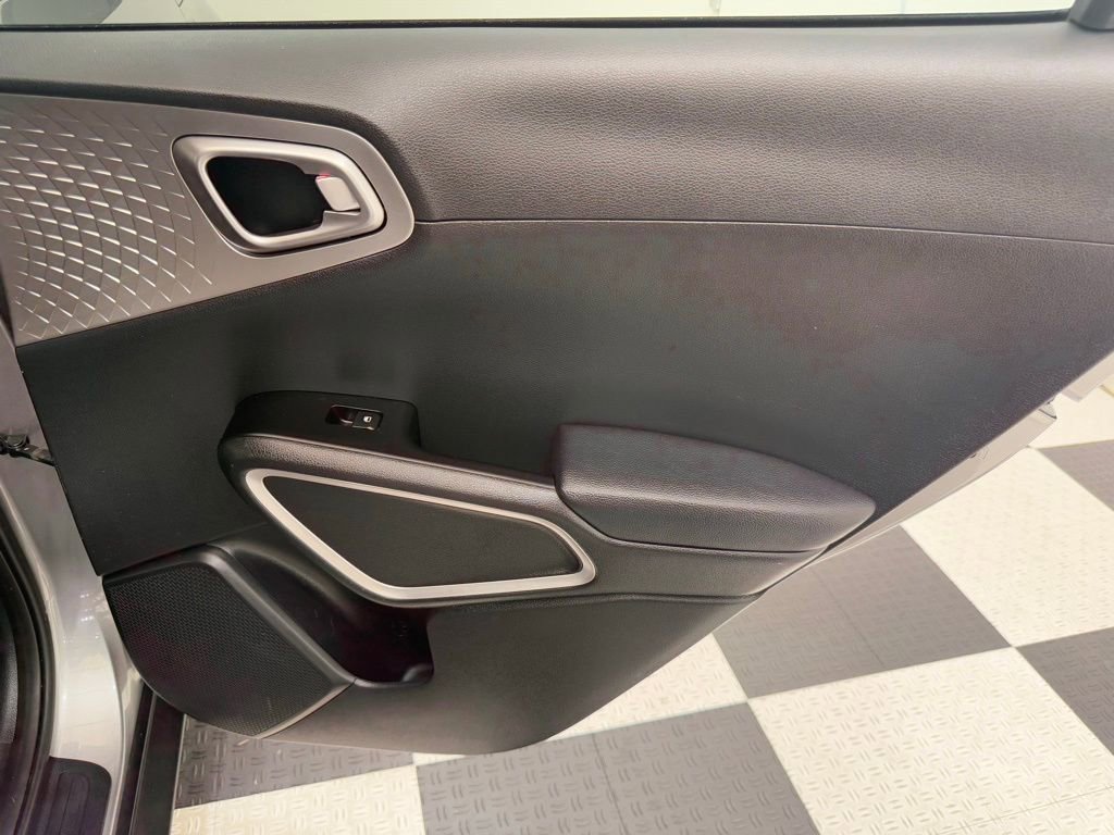 Used 2023 Kia Soul LX w/ Option Group 015 image 21